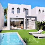 Golf Resort vs Golf Property Near a Course in Spain: Which Is Right for You?